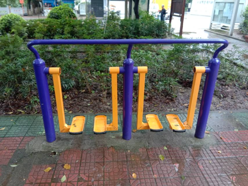 钟摆器