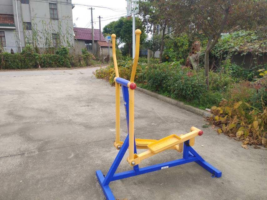 室外椭圆机
