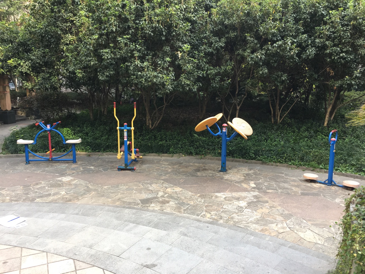 真如街道中鼎豪园健身苑点（44号）