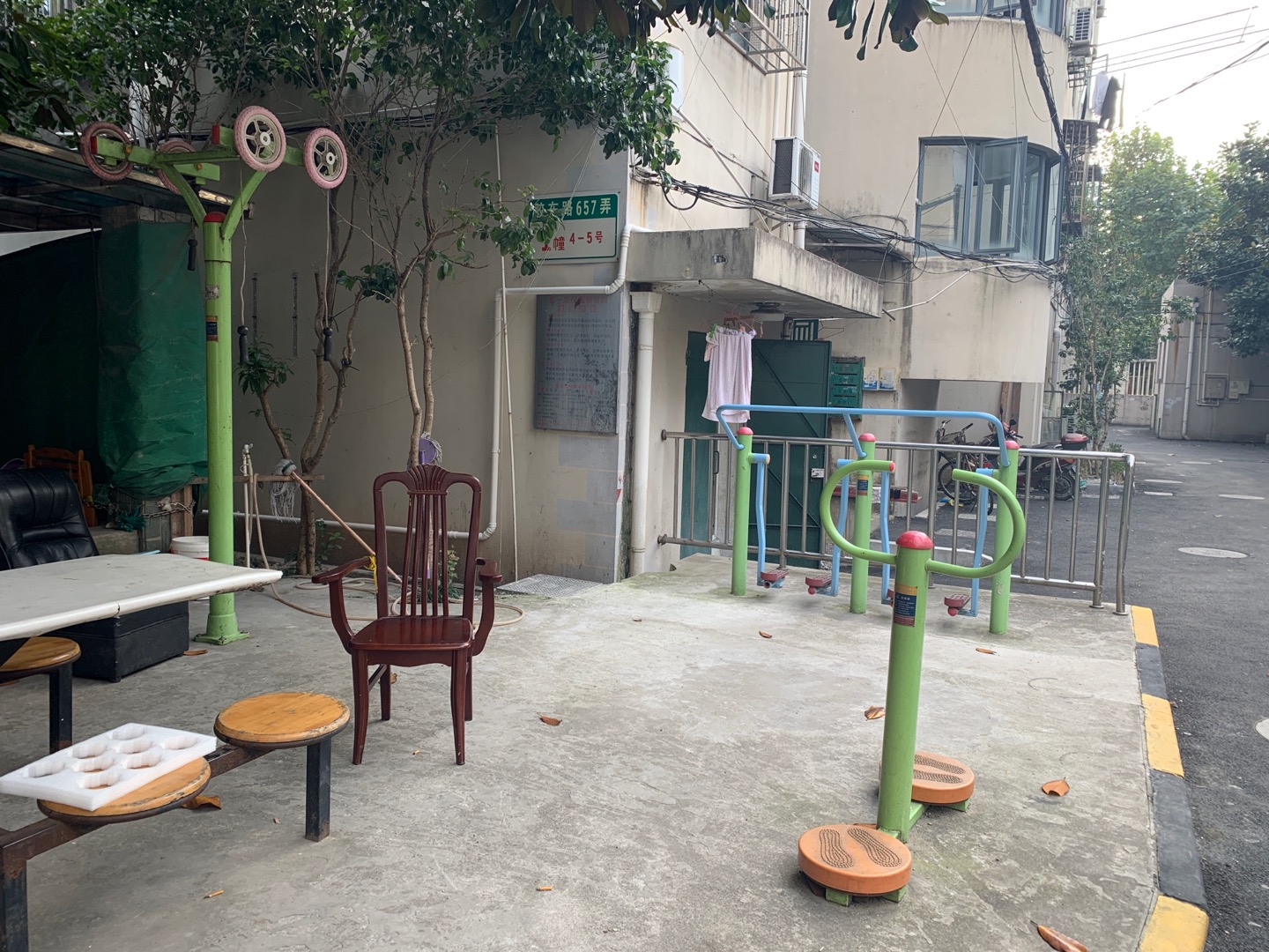 胶一居民区健身点