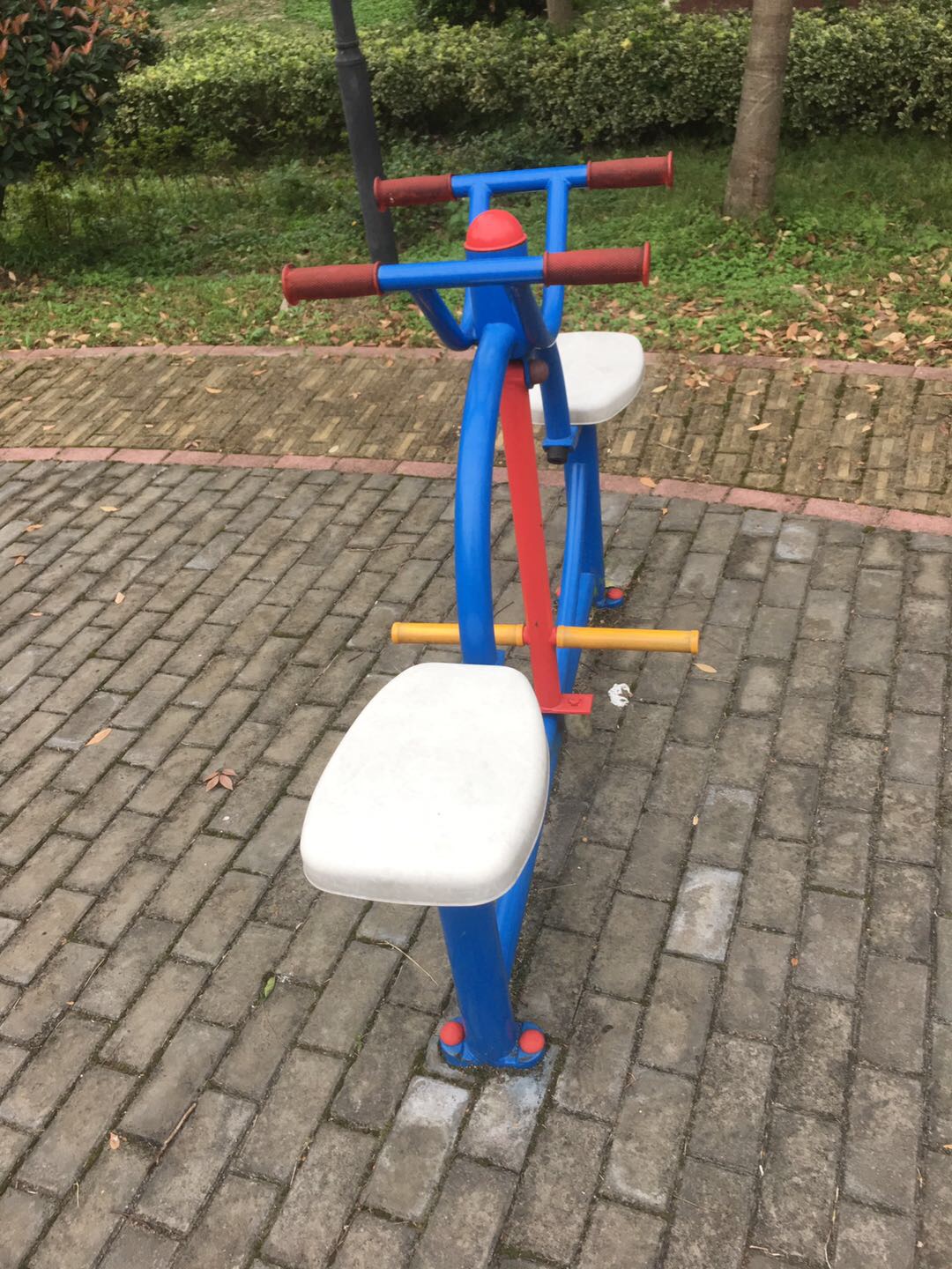 下肢康复器