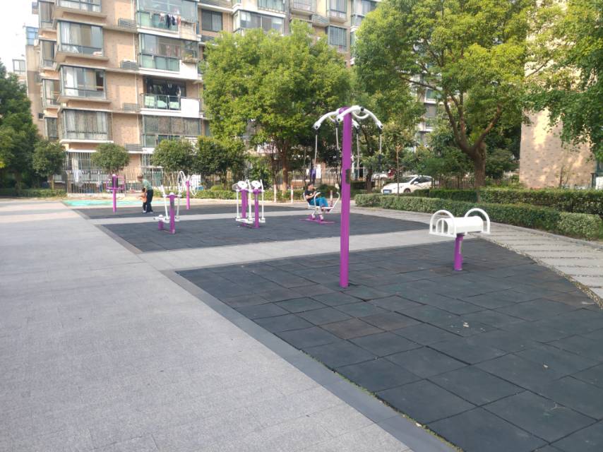 菜花泾樟馨家园健身点
