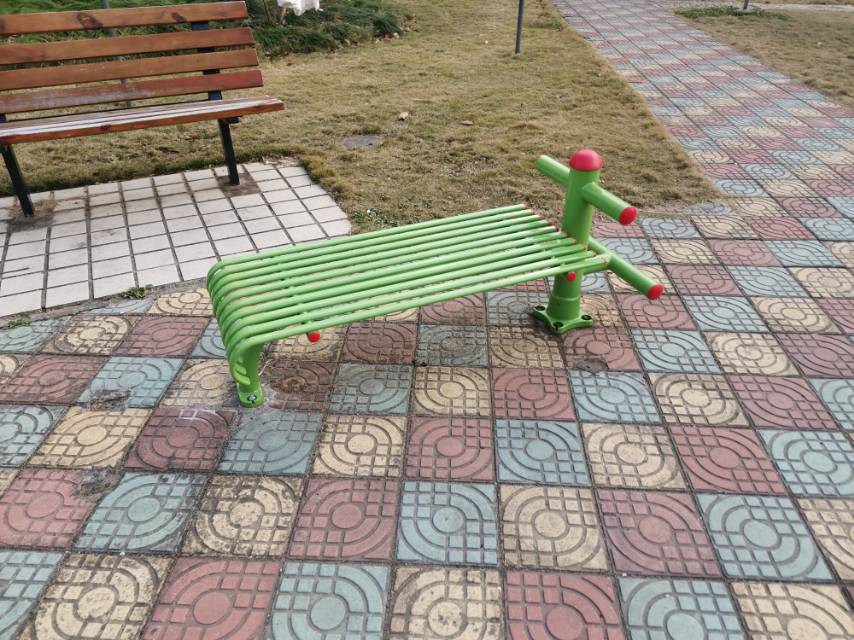 仰卧起坐平台
