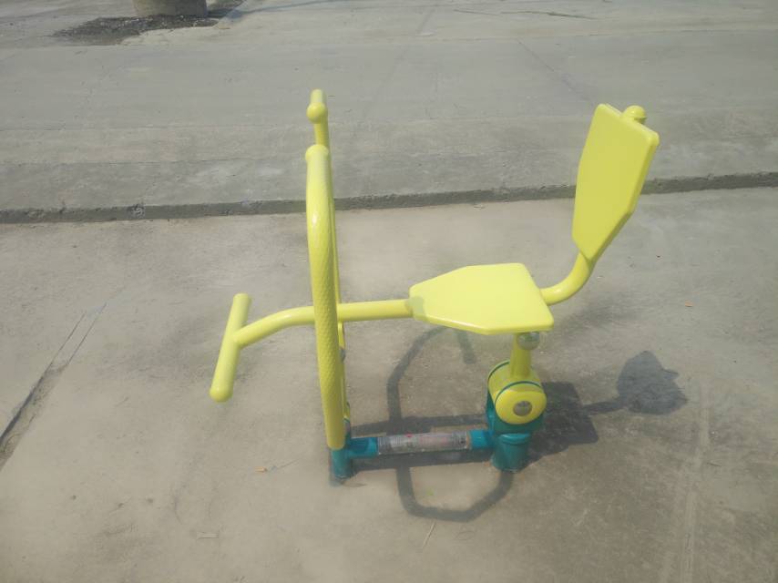 划船器