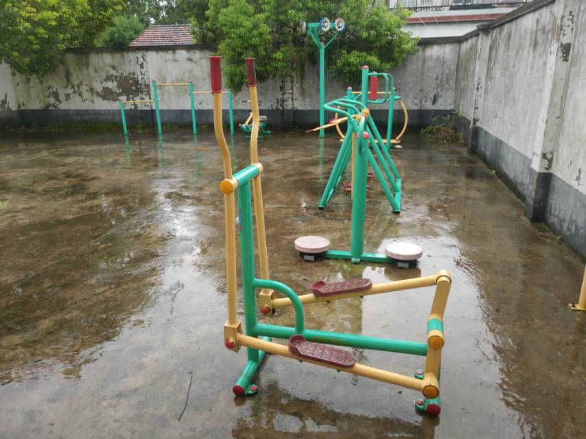 练东村（陆家浜）健身点