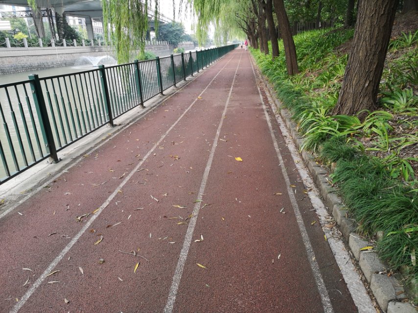 四平科技公园东走马塘健身步道