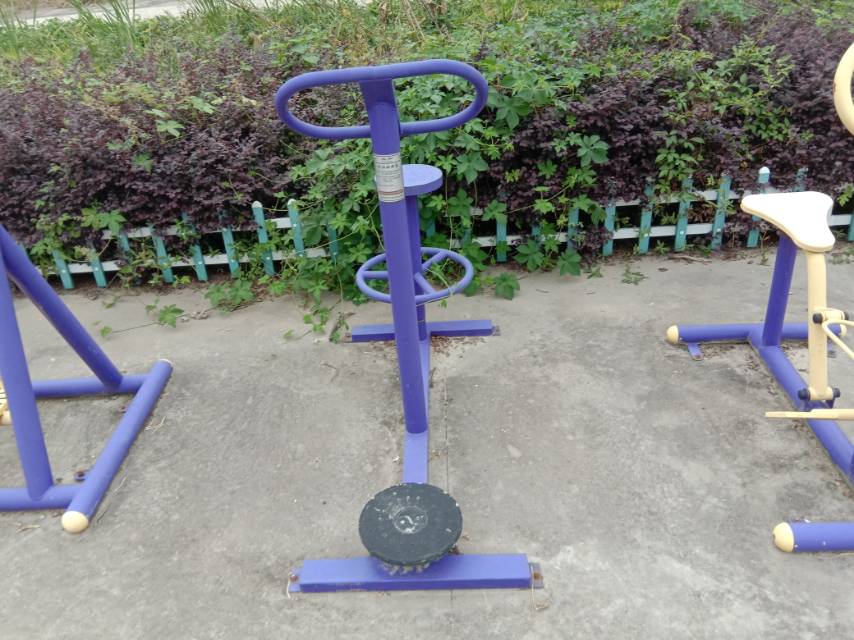 双位扭腰器