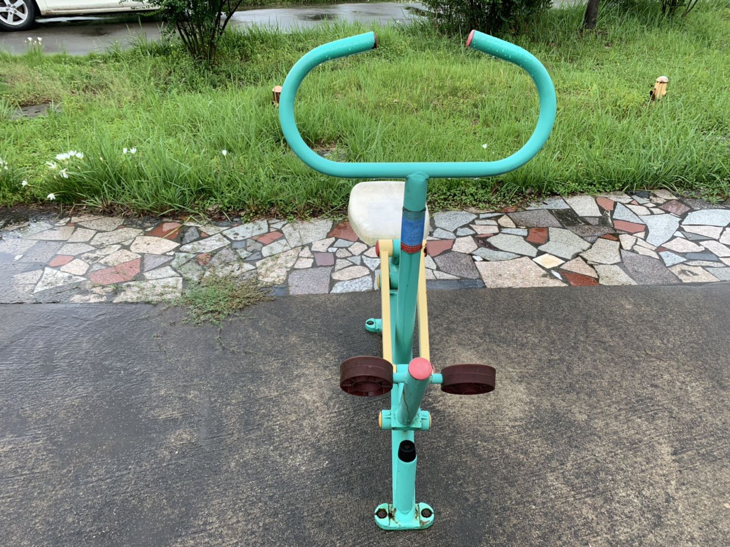 腰力锻炼器