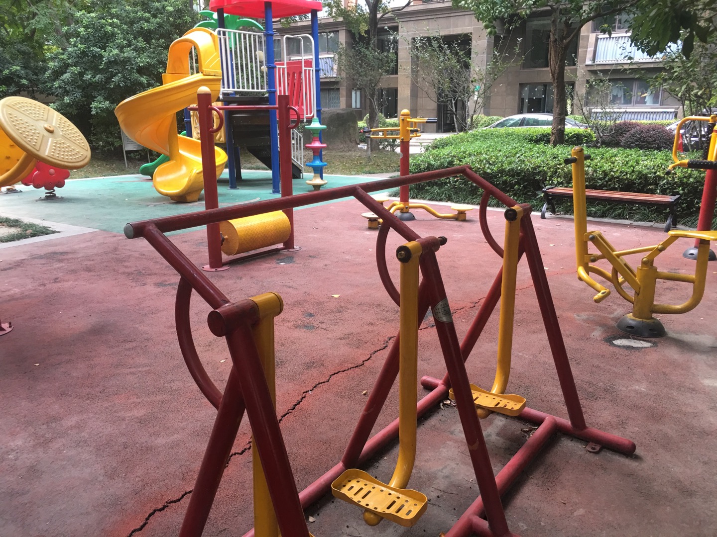 百丽苑2号益智健身点