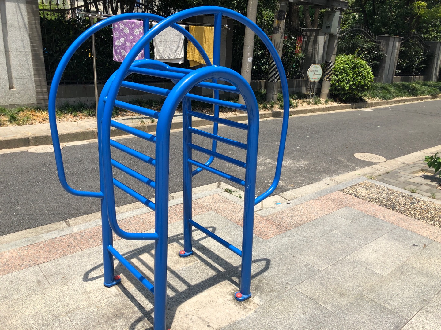 伸背器