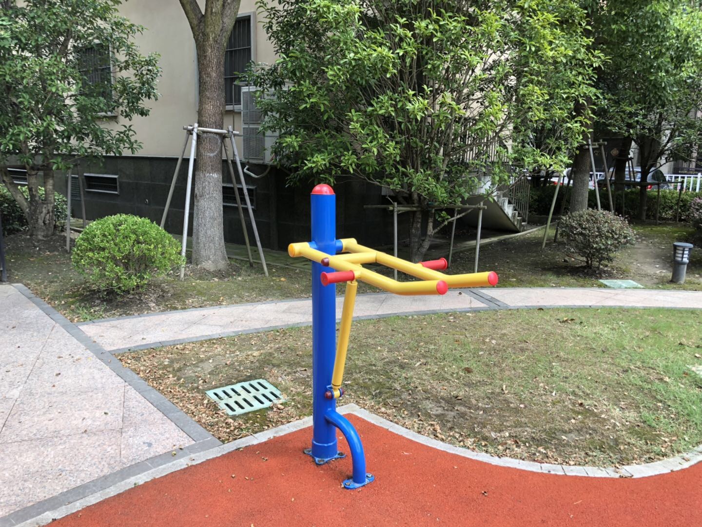 腰腿锻炼器