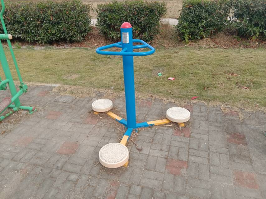 扭腰器