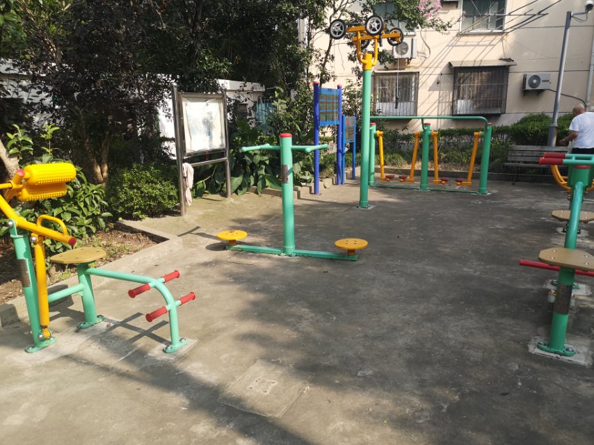 梅陇五居健身点B点