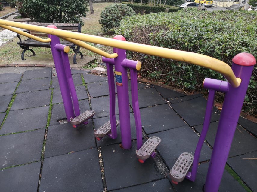 太空漫步器