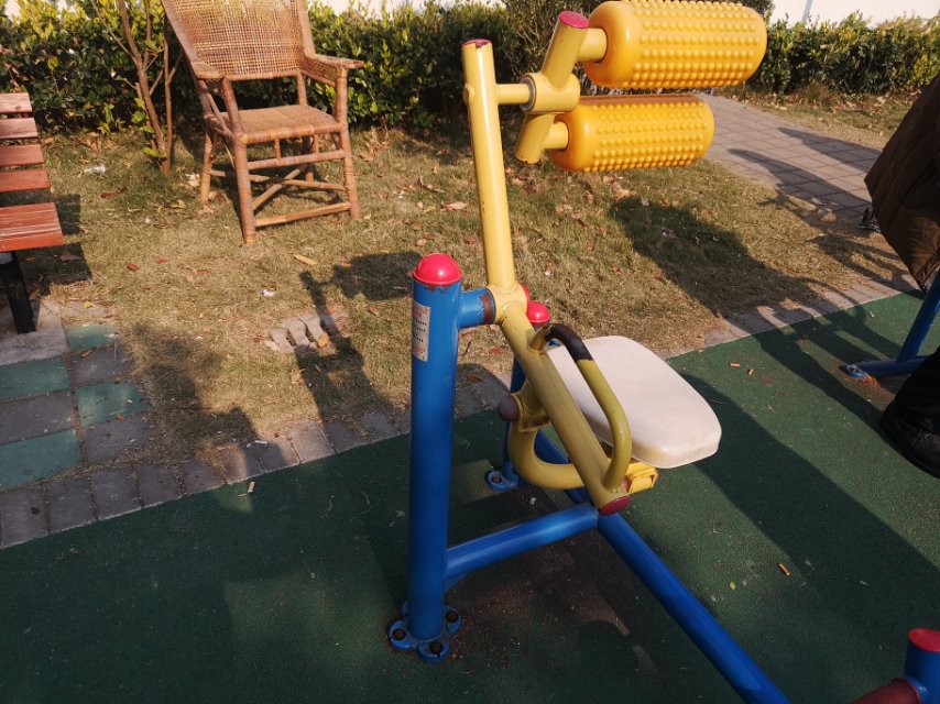自重腹背锻炼器