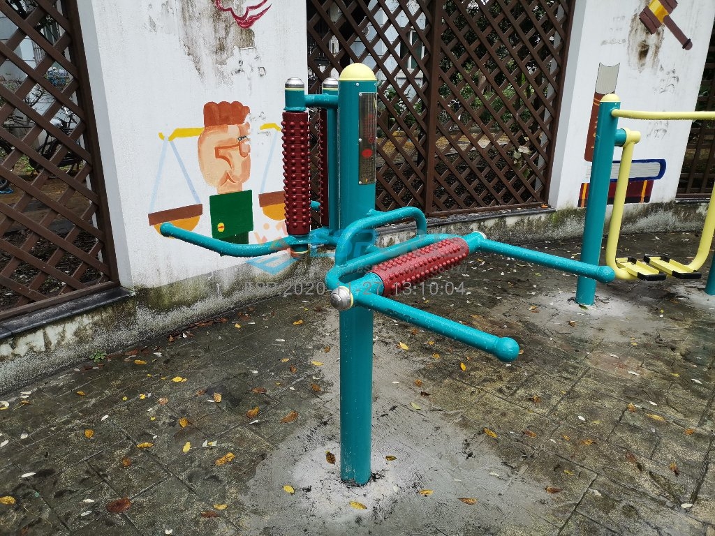 腰部按摩器