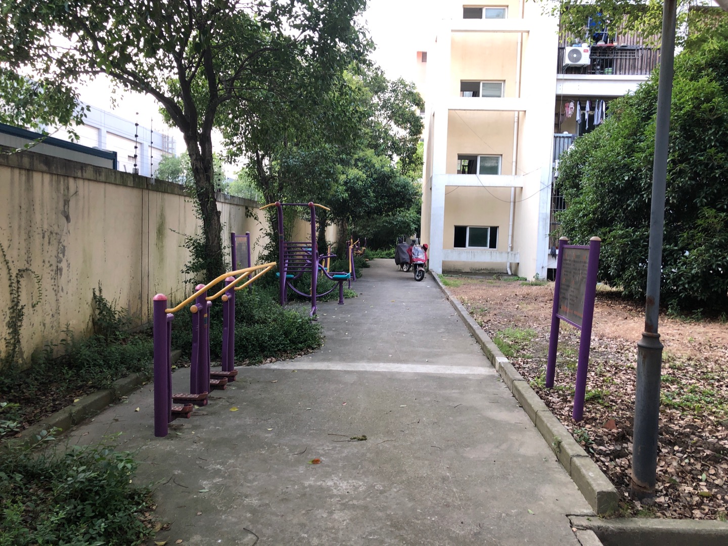 上海市崇明区堡镇永和村堡东11队1359号