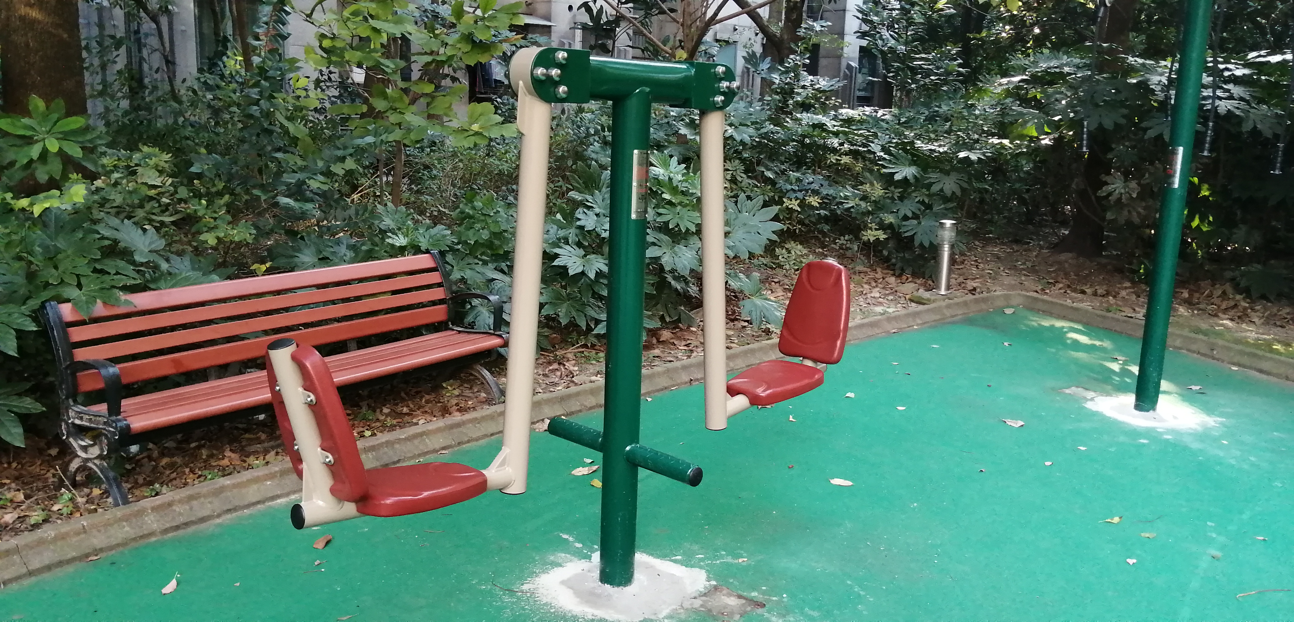 蹬力训练器