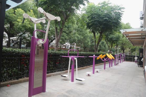 莘春景苑健身点
