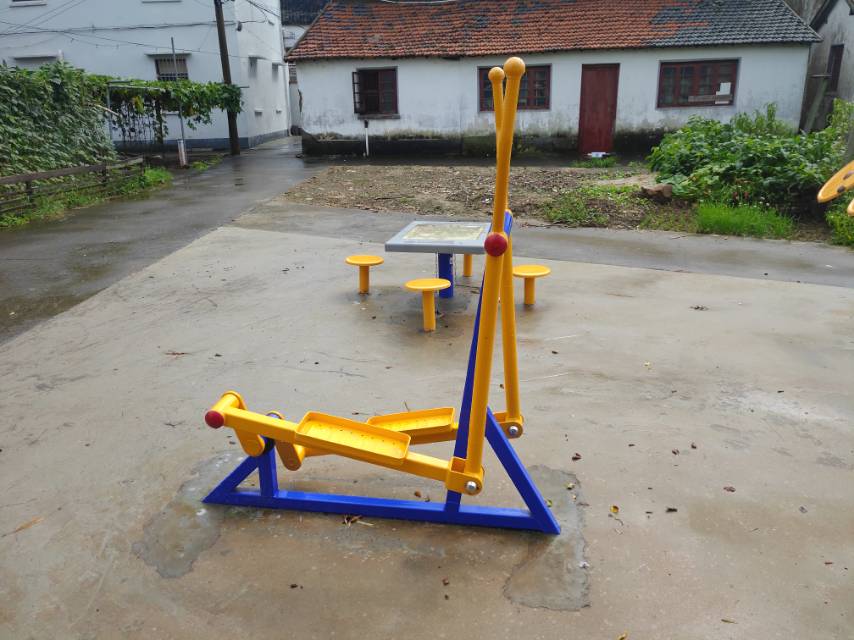 室外椭圆机