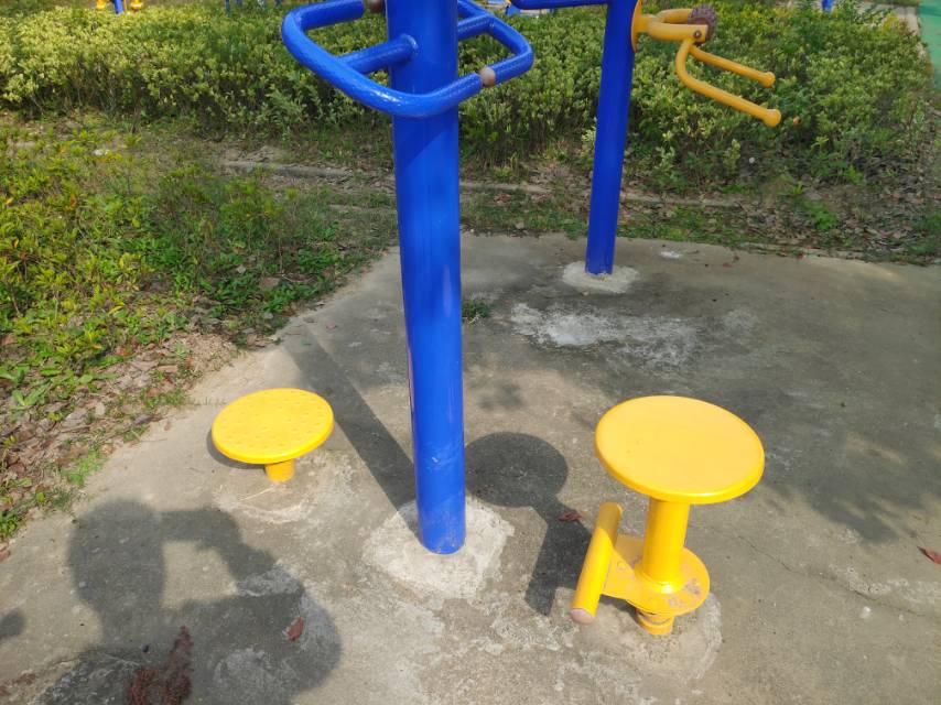 双位扭腰器
