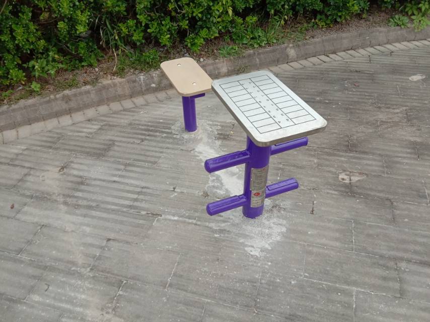柔韧训练器