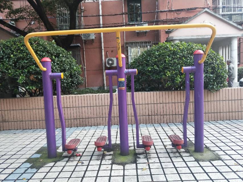 太空漫步器