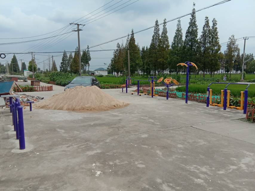 泾花村（老村委）健身点