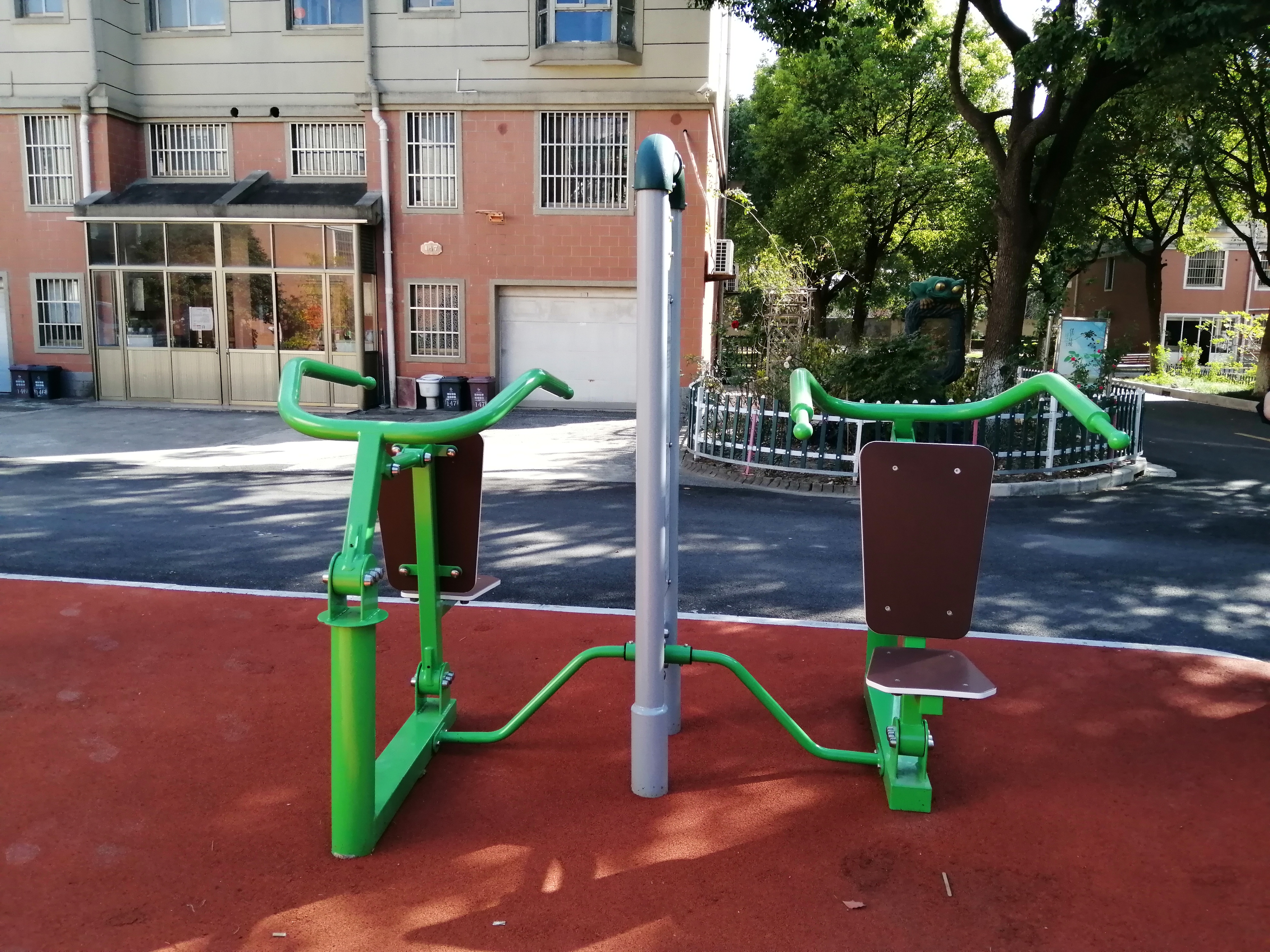 双位推举训练器