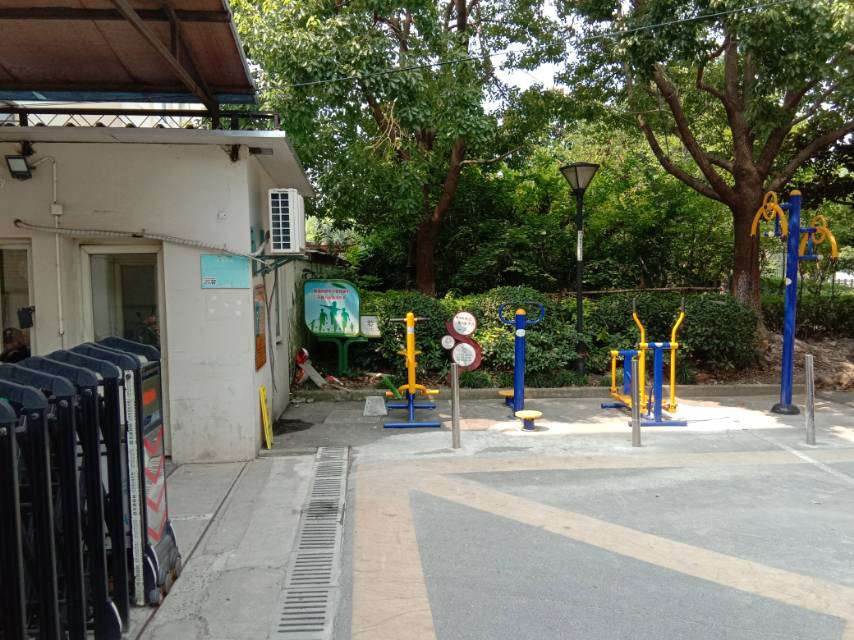 嘉戬支路130弄市民健身点