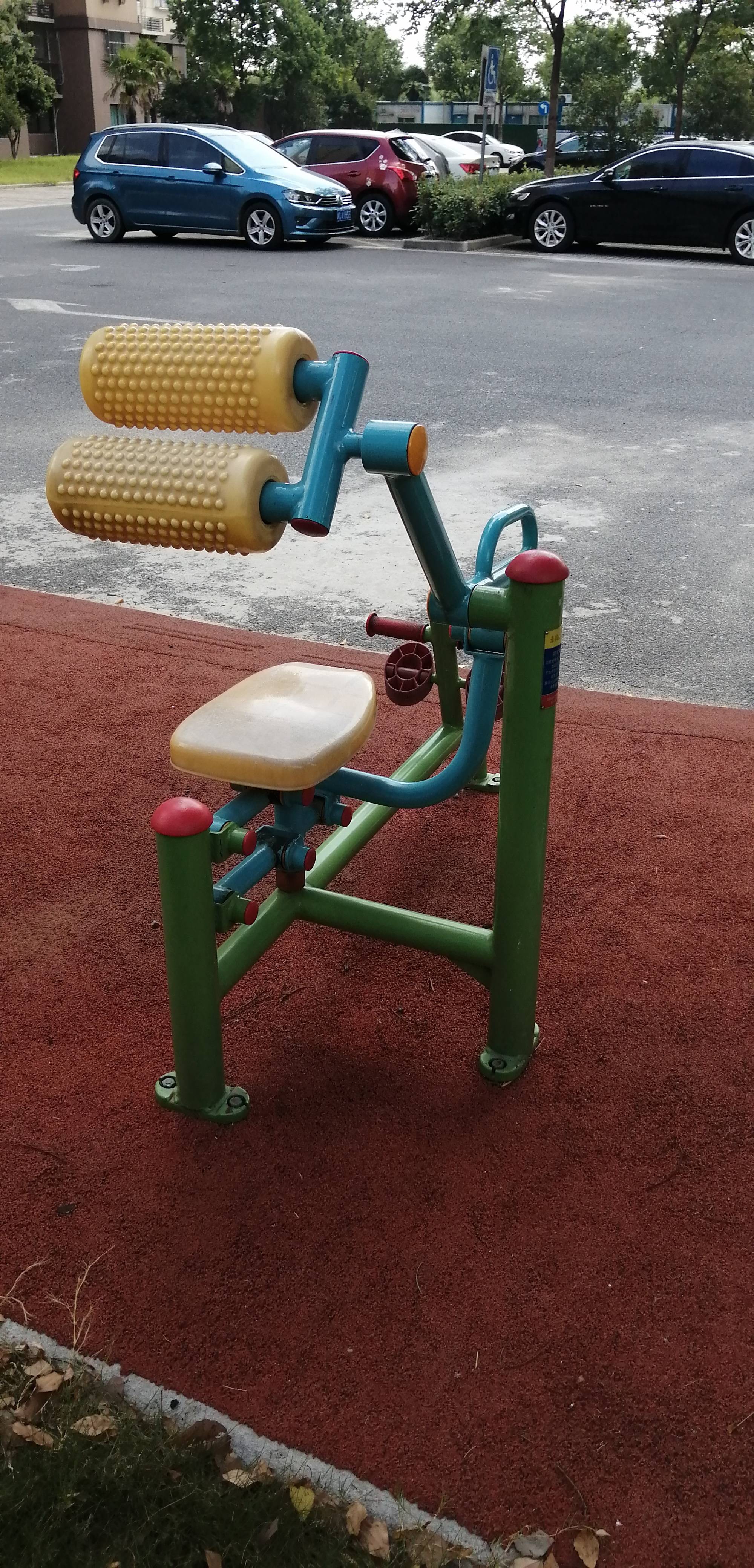腹背锻炼器