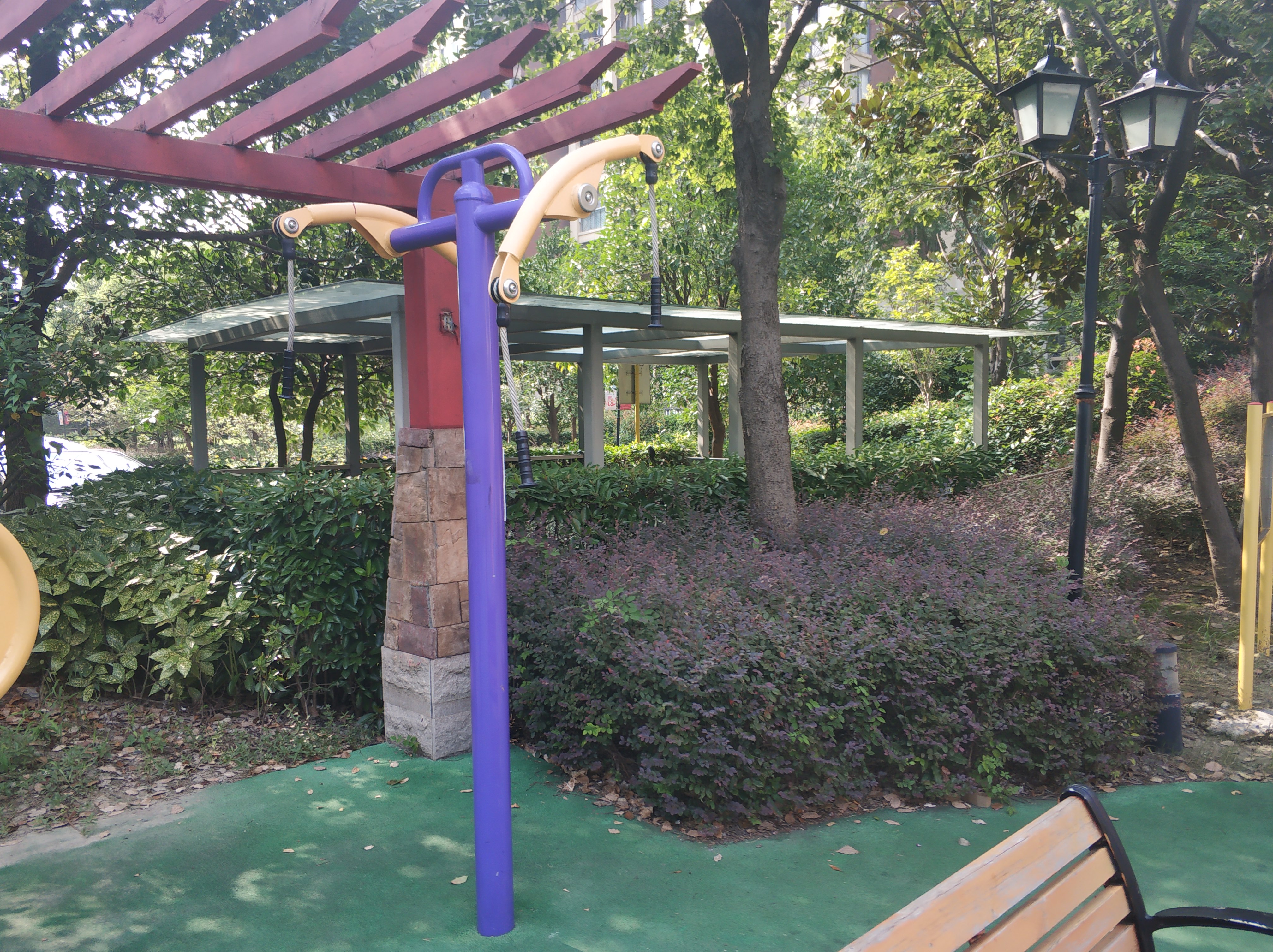 牵引器