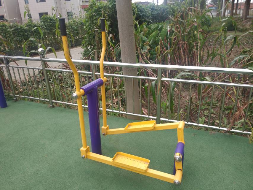 椭圆机