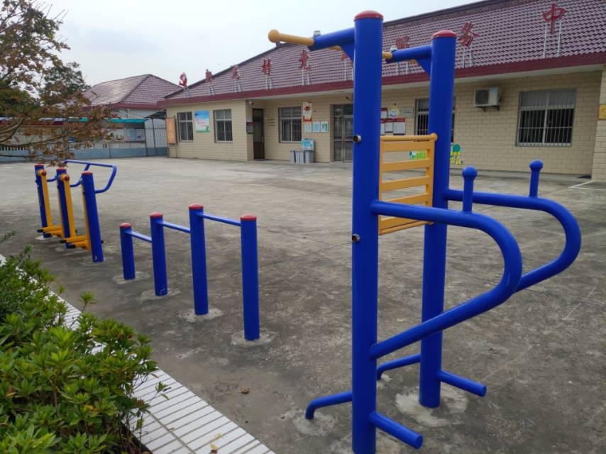 新河镇新光村健身点