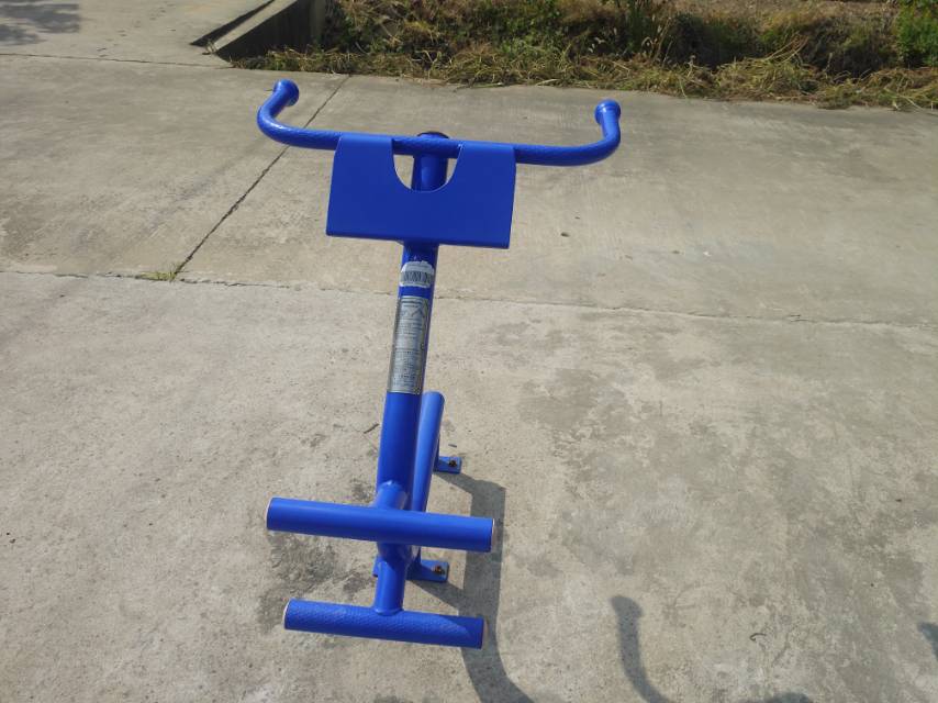 背肌训练器