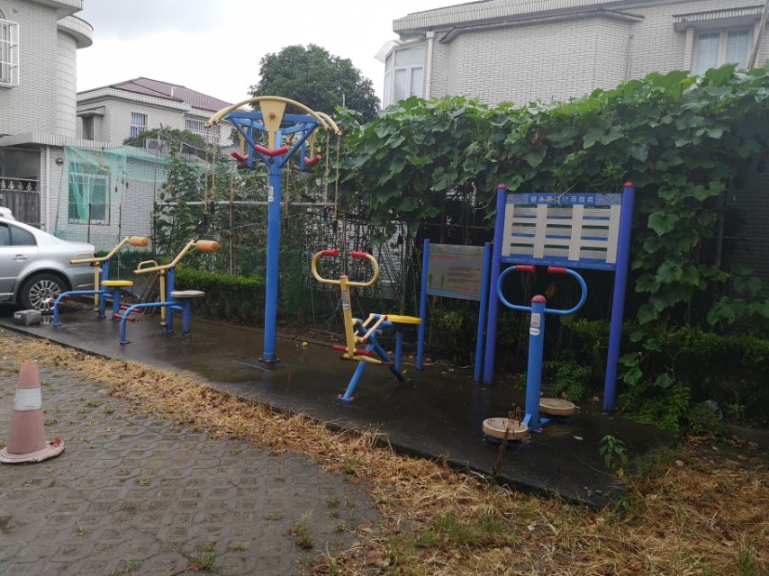 莲花新村健身点D点