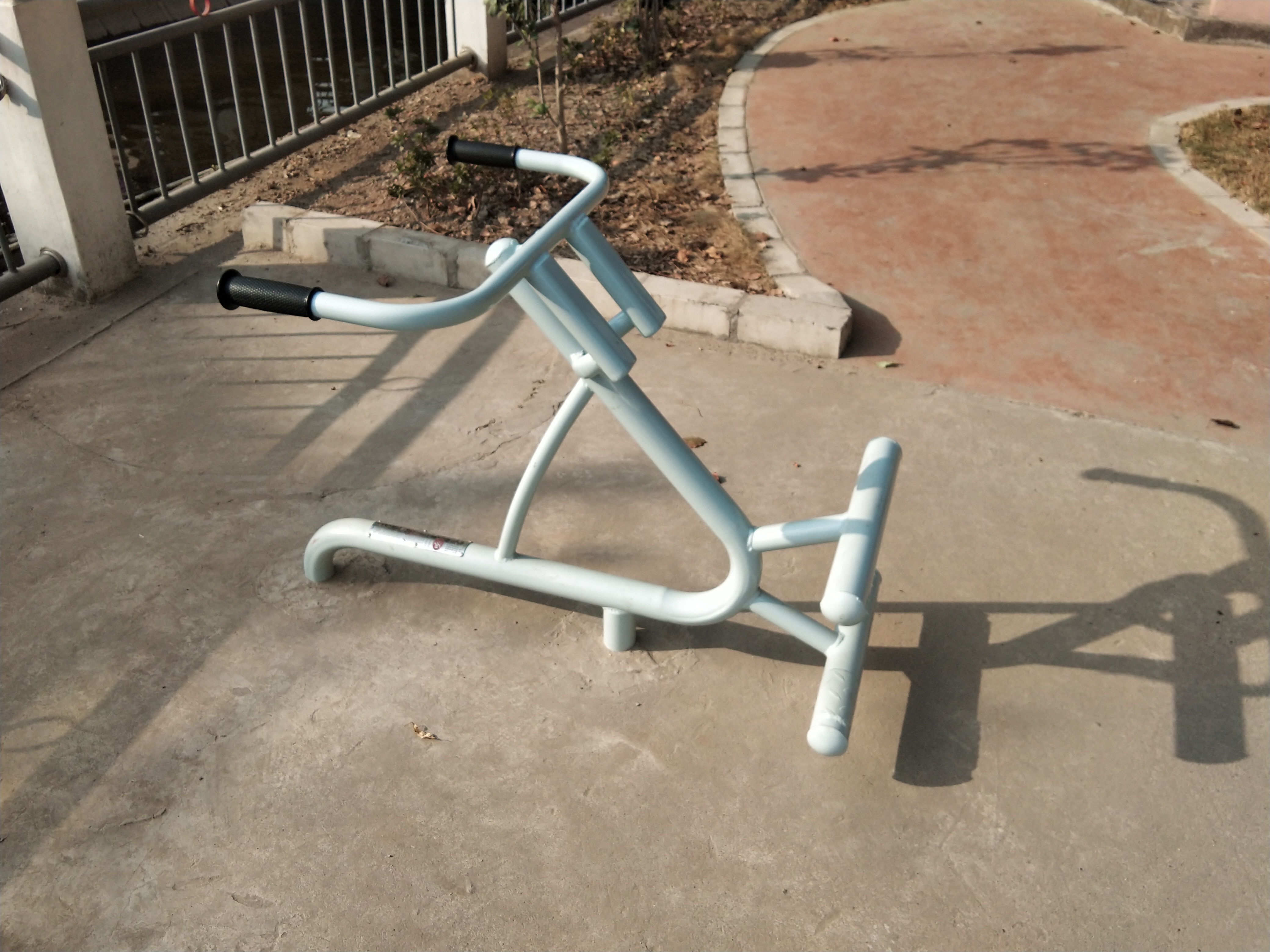 背肌训练器