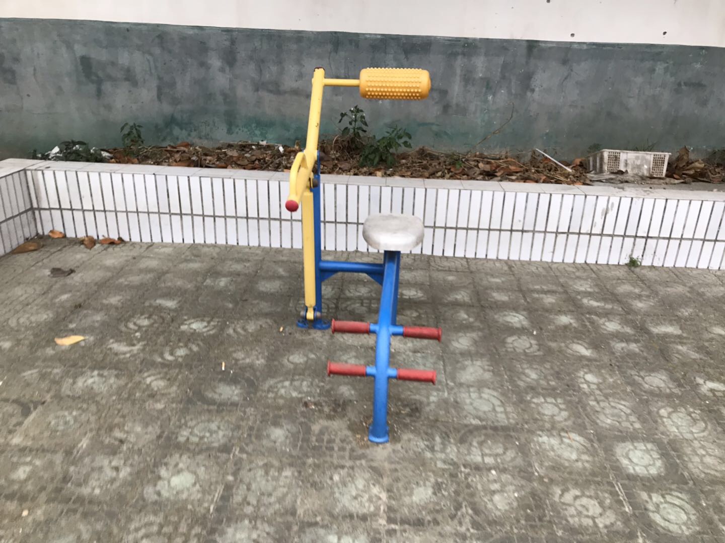 腹背锻炼器