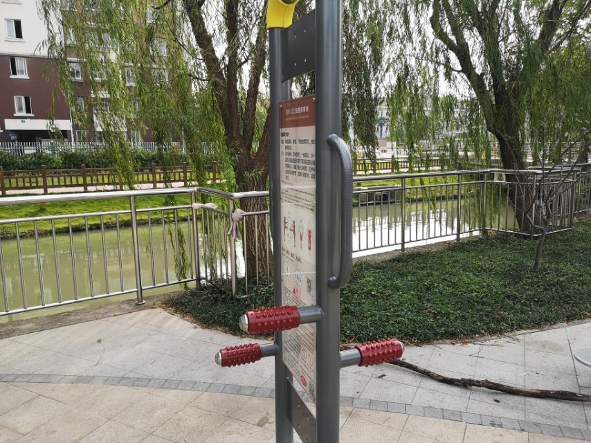 四级压腿按摩器