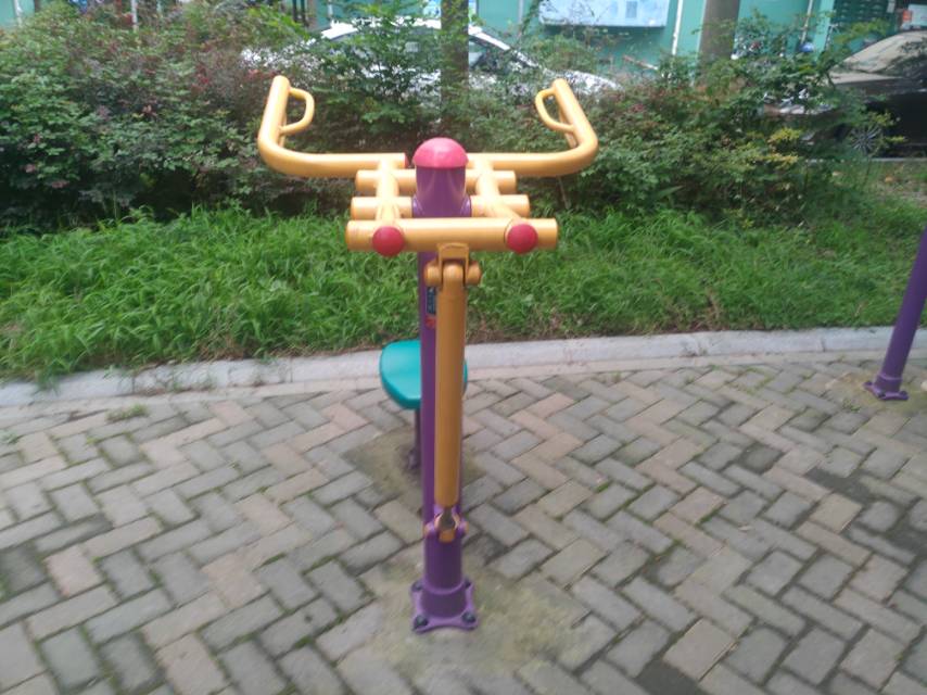 上肢锻炼器