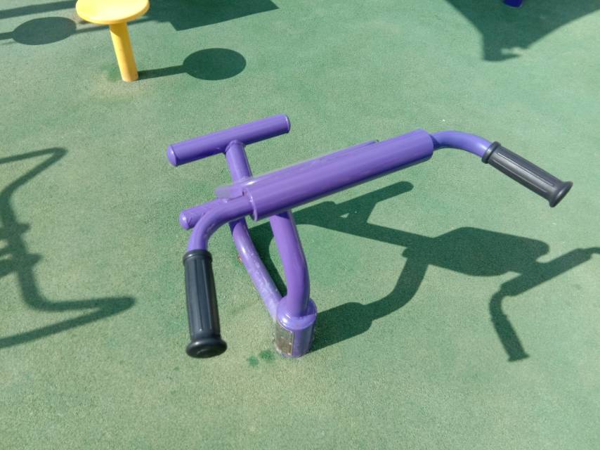 背肌训练器