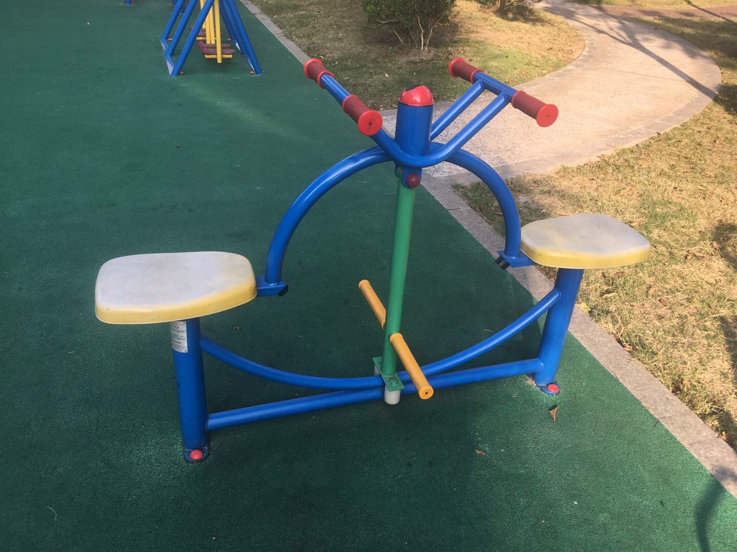 下肢康复器