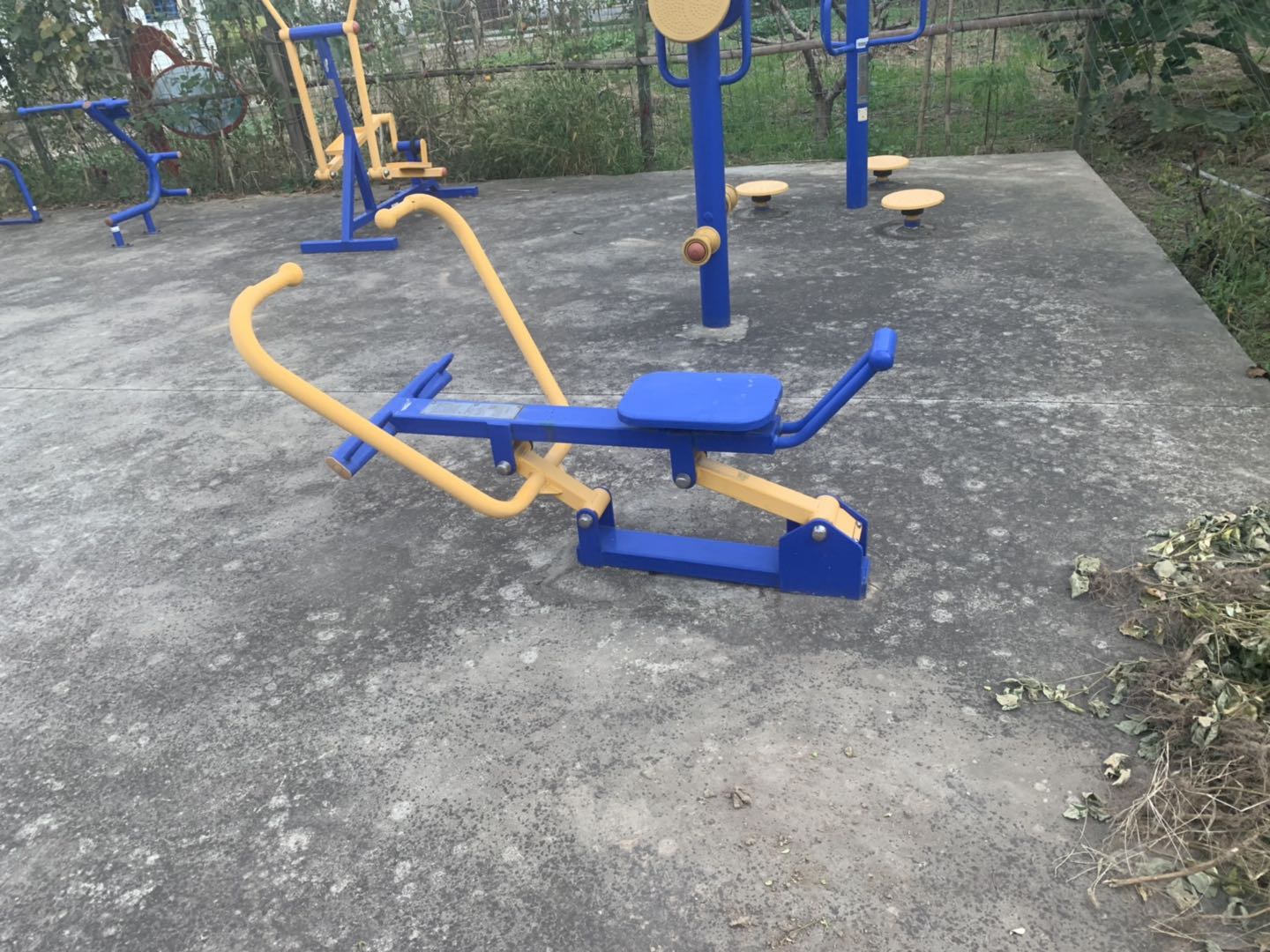 划船器
