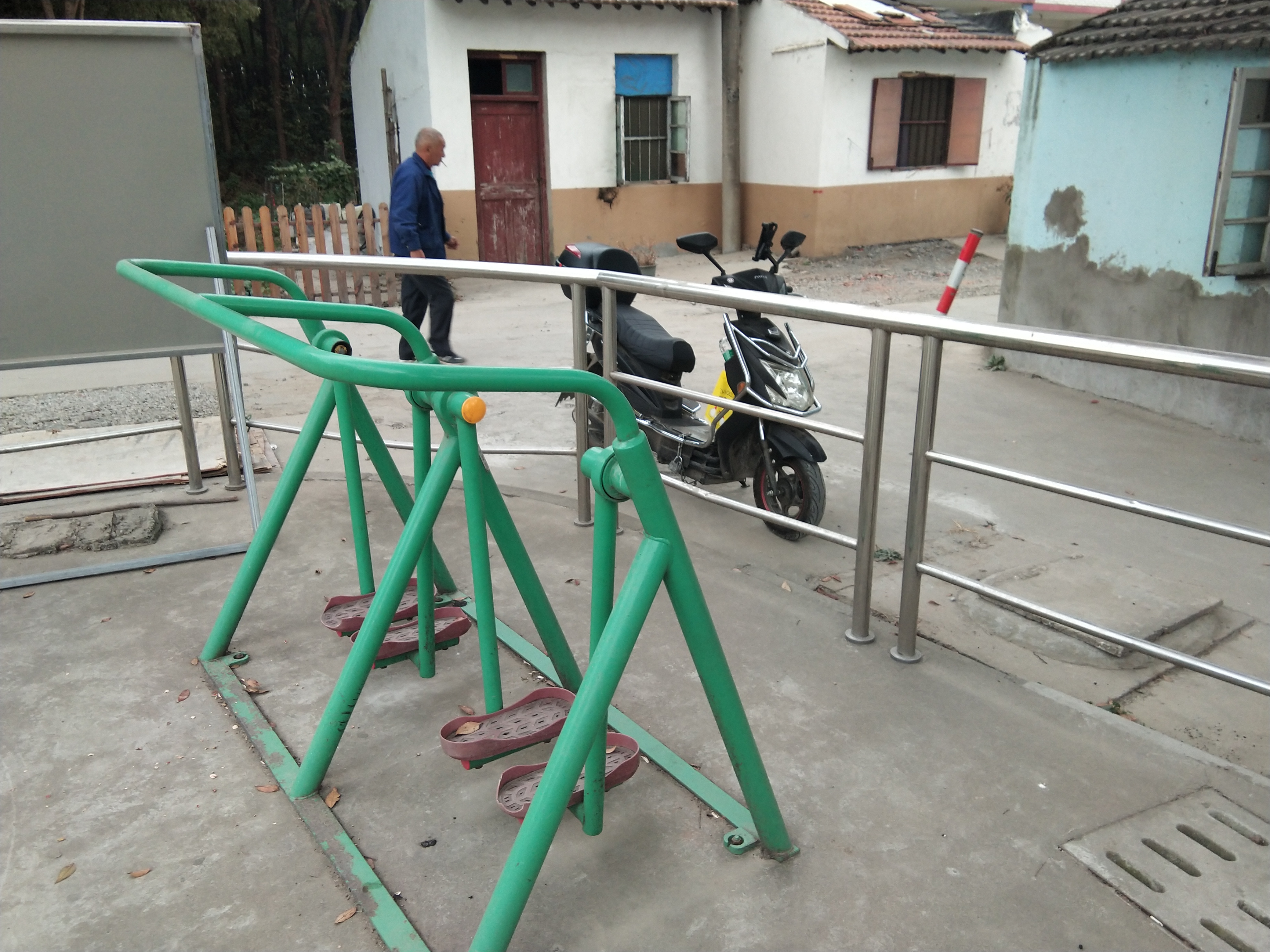 其 它
