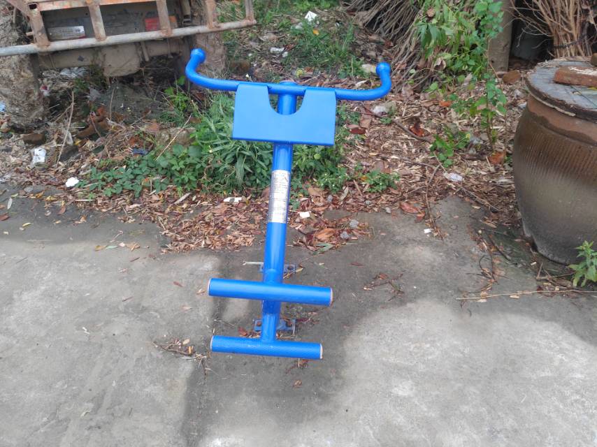 背肌训练器