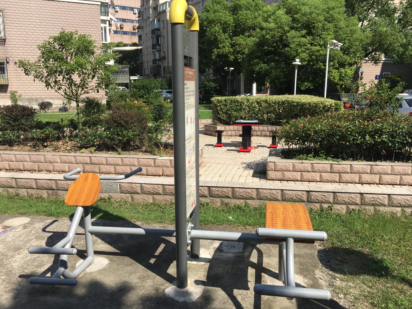背肌训练器
