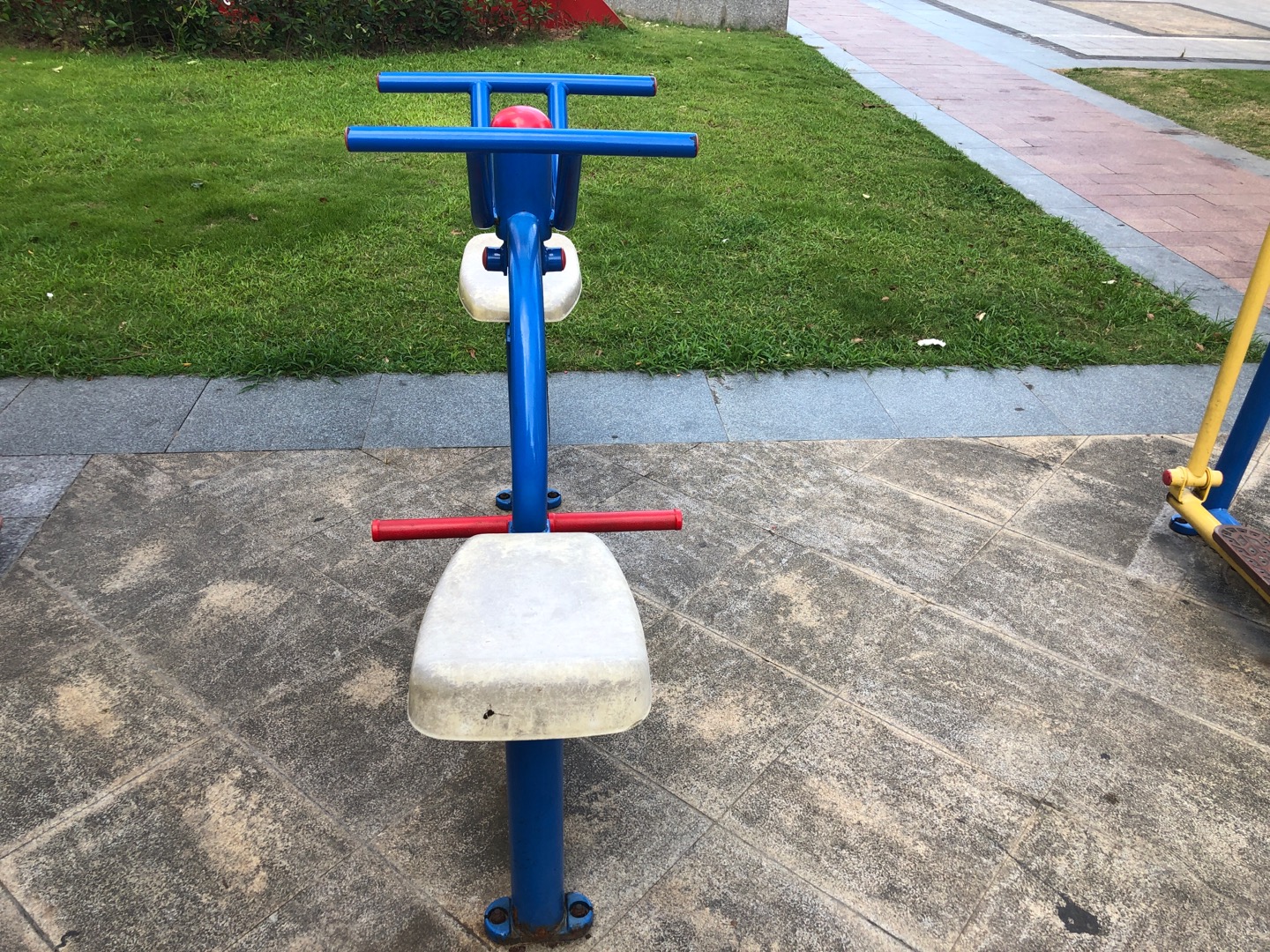 下肢康复器