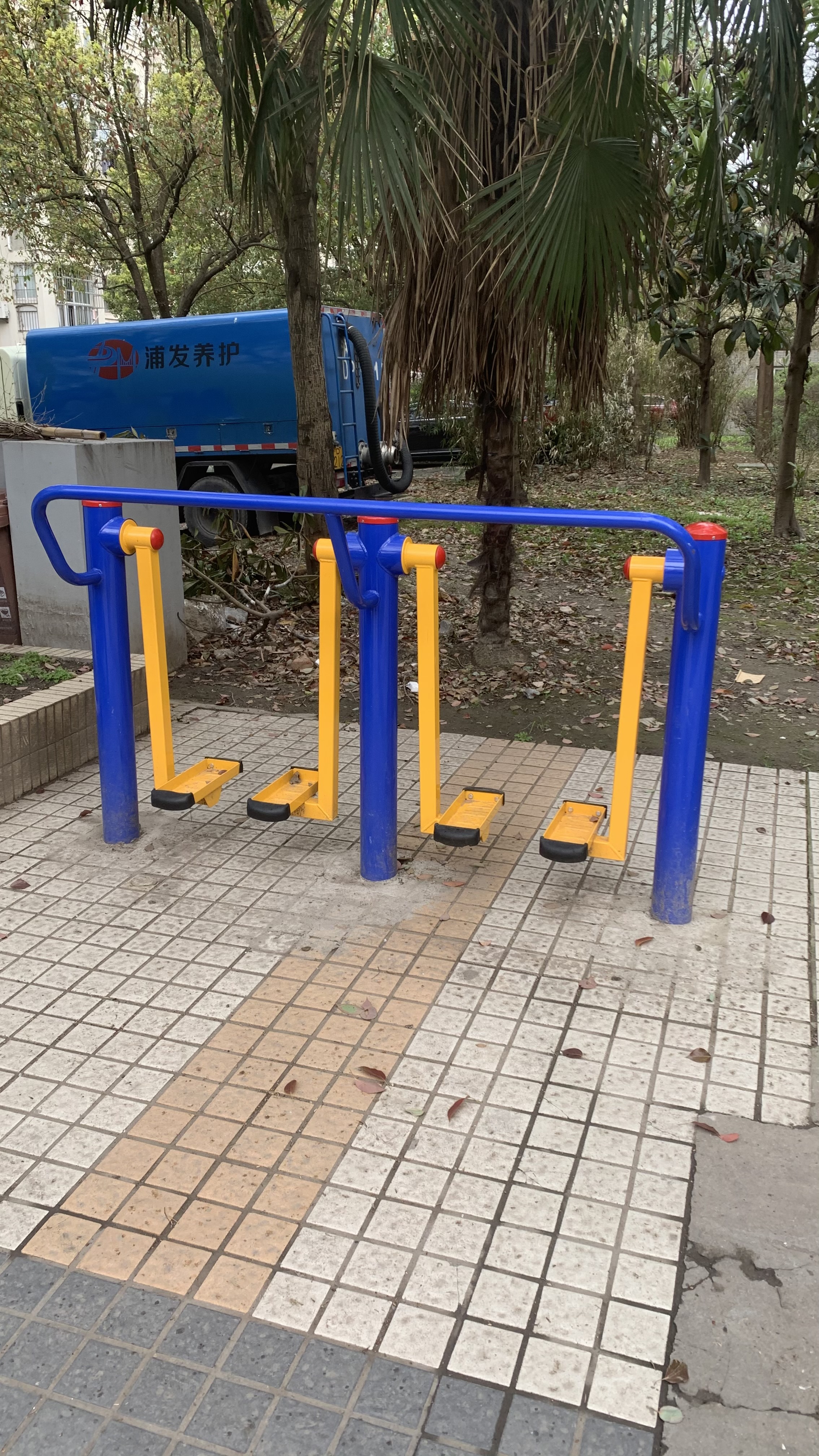 二位漫步机