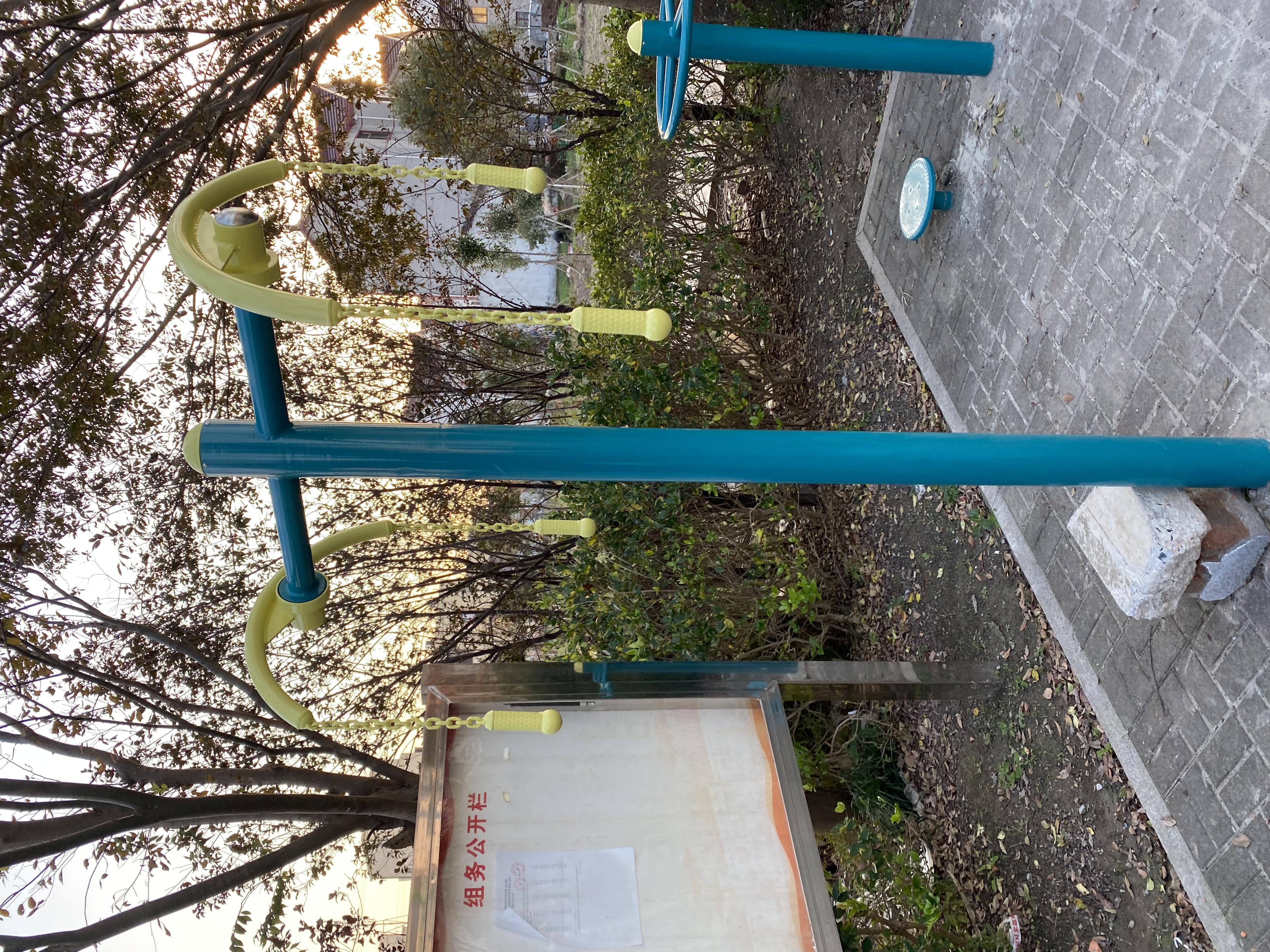 上肢牵引器