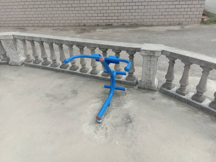 背肌训练器